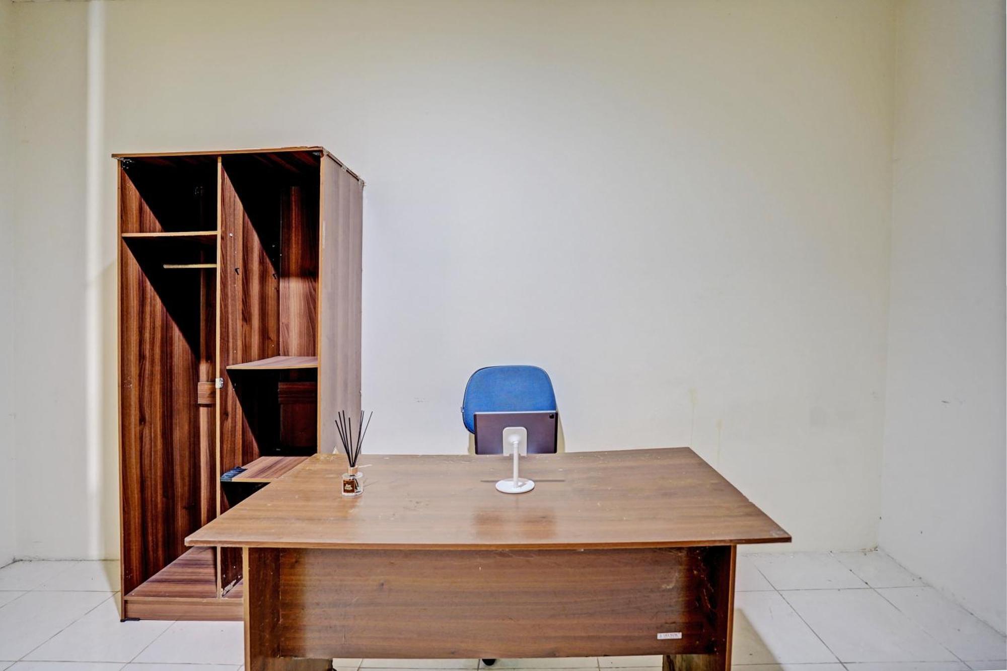 Oyo 93112 Garden Homestay 3 Merlion Surabaya Dış mekan fotoğraf