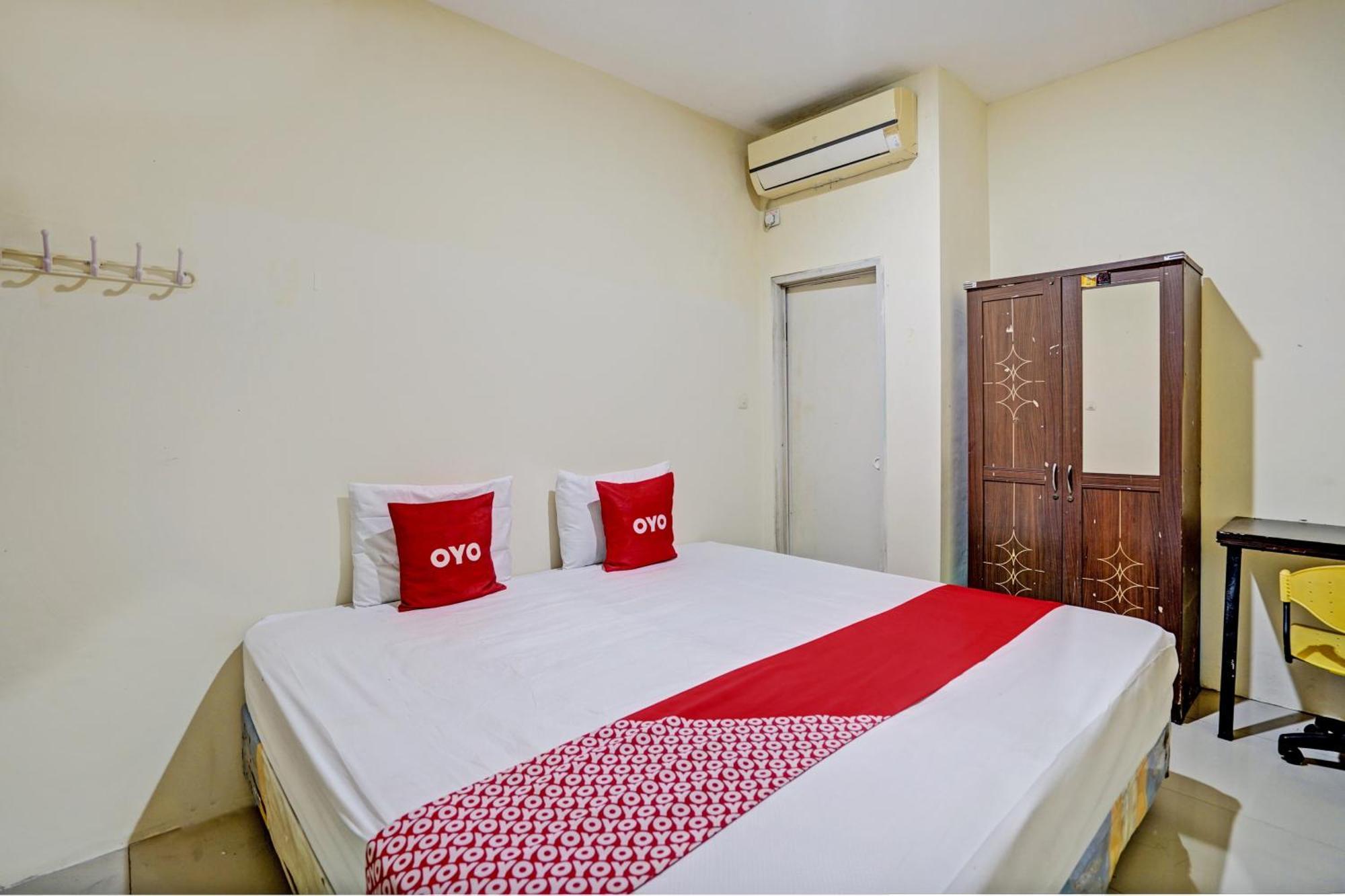 Oyo 93112 Garden Homestay 3 Merlion Surabaya Dış mekan fotoğraf