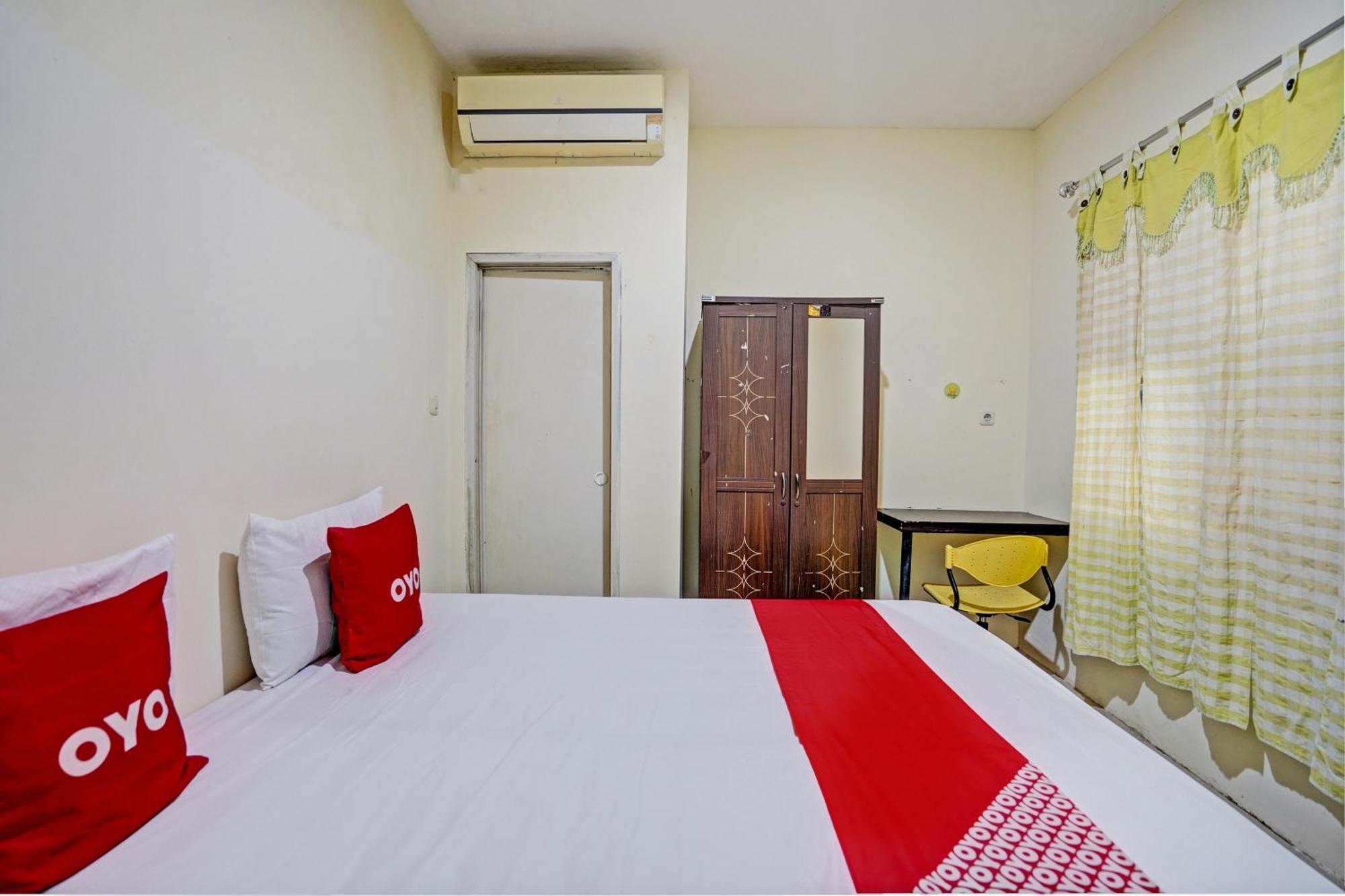 Oyo 93112 Garden Homestay 3 Merlion Surabaya Dış mekan fotoğraf